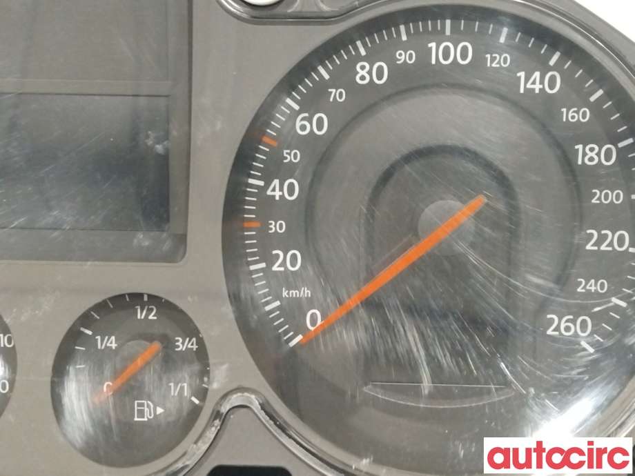 Instrumentpanel til VW Passat 2005-2010 (B6) (B6) (VOLKSWAGEN|3C0920860K)
