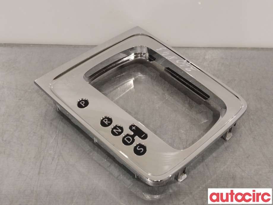 Diverse deler til VW Passat 2005-2010 (B6) (B6) (VOLKSWAGEN|3C1713203A)