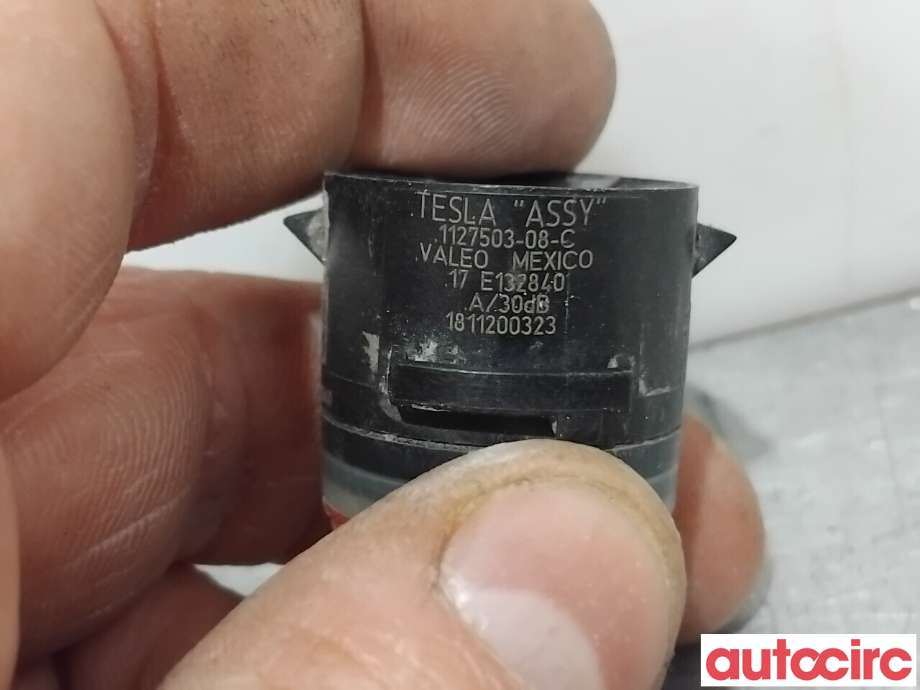 Parkeringssensor bak til Tesla Model 3 2018-2023 (Fase 1)  (TESLA|1127503-08-C|E132840)