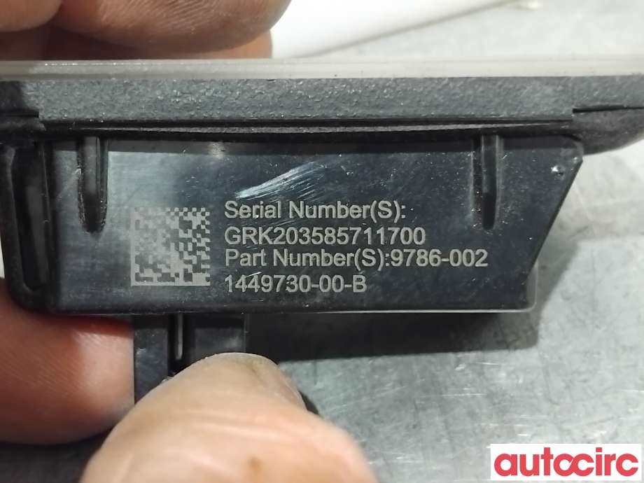 Skiltlys til Tesla Model 3 2018-2023 (Fase 1)  (TESLA|1449730-00-B|)