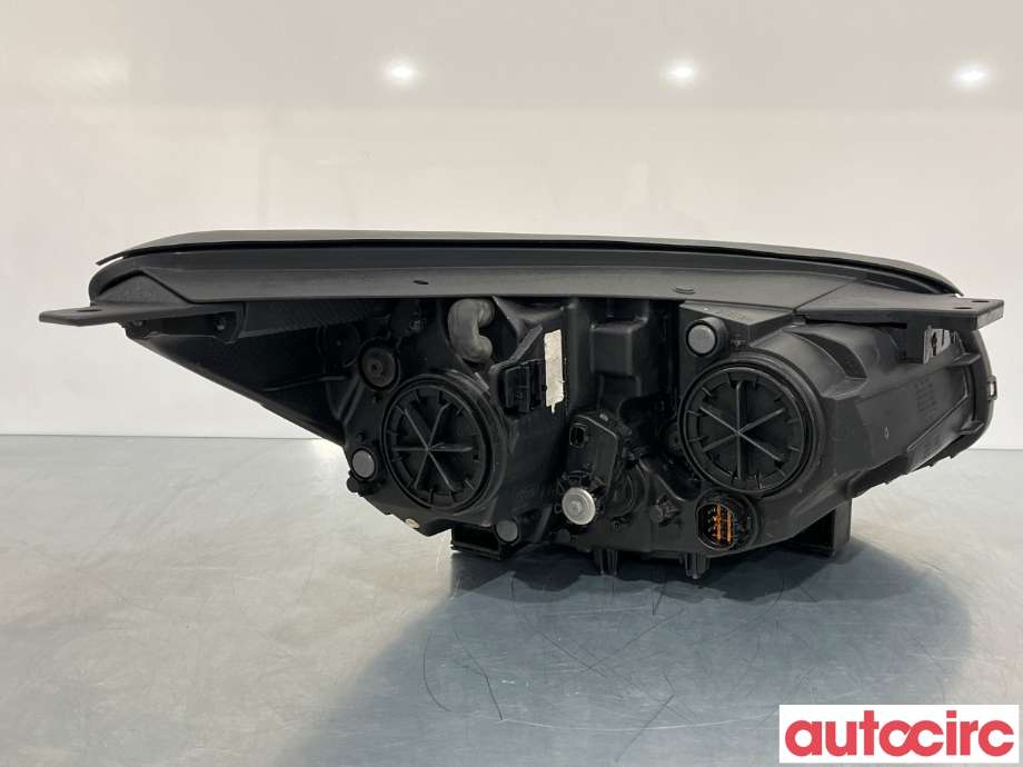 Frontlykt venstre halogen til Kia Soul 2014-2019 (Type II) (KIA|92101E40101D)
