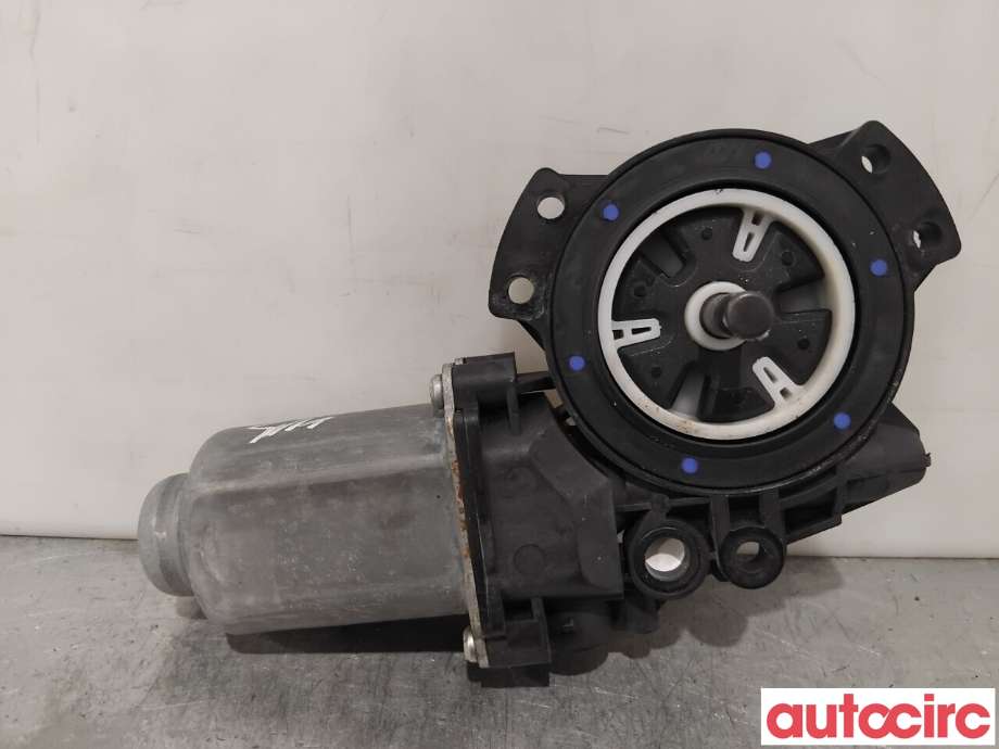Ruteheis høyre bak til Hyundai Ix35 2010-2015 (HYUNDAI|834602S000|402353B|)
