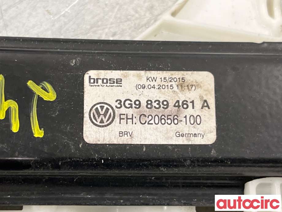 Ruteheis til VW Passat 2015-2019 (Fase 1) (B8) (B8) (VOLKSWAGEN|3G9839461B||3G9839461A)