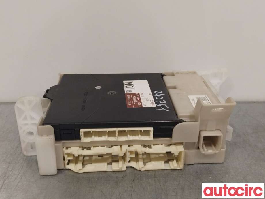 Styreenhet diverse til Toyota Yaris 2014-2020 (Type III, Fase 2)  (TOYOTA|8273052K40|892210D870)