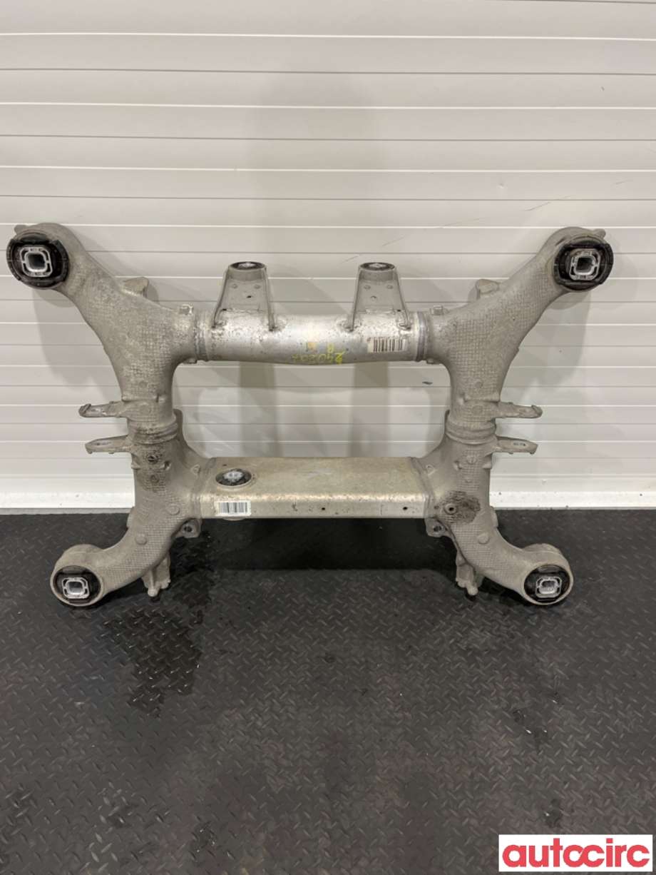 Travers bak til BMW 5-Serie 2010-2017 (F10/F11) (F10/F11) (BMW|33316798545|)