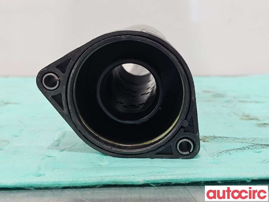 Turbo rør til VW Transporter / Caravelle 2015-2019 (T6) (T6) (VOLKSWAGEN|04L145762BK)