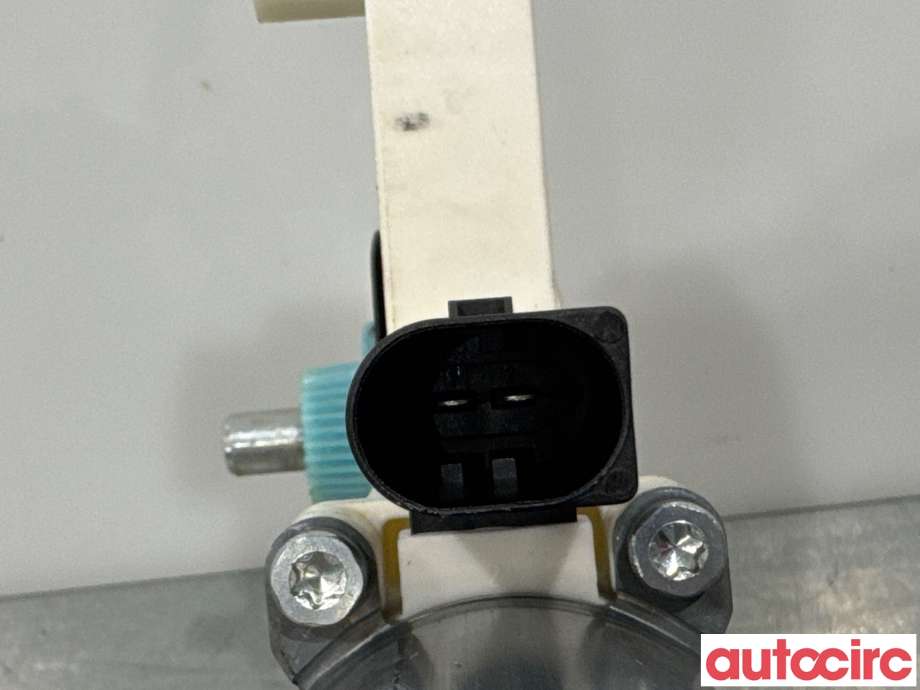 Ruteheis høyre til Mercedes A-Klasse 2005-2012 (W169) (W169) (MERCEDES|A1698204242|996137-102)