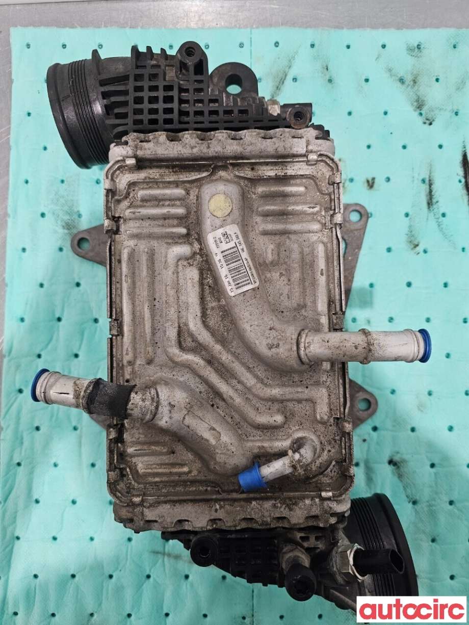 Intercooler til VW Transporter / Caravelle 2015-2019 (T6) (T6) (VOLKSWAGEN|04L145749F)