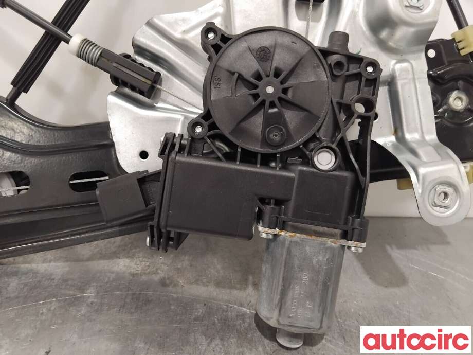 Ruteheis venstre foran til Opel Astra J 2010-2015 (OPEL|13350758|912048-108|13350757)