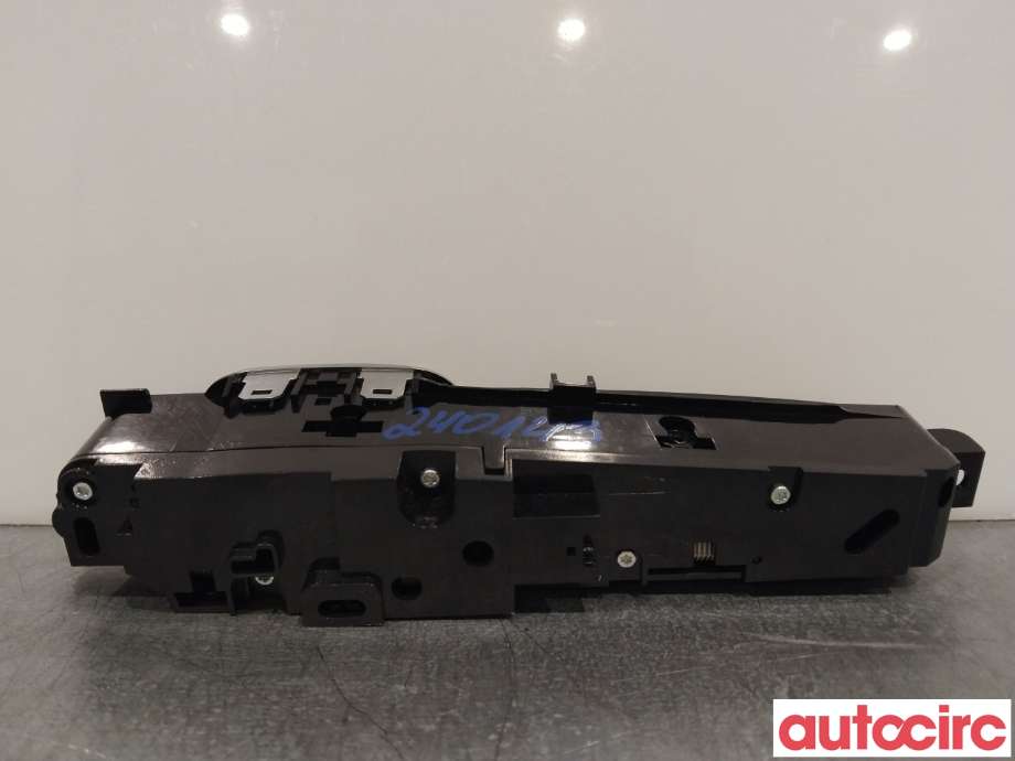 Bryter diverse til BMW 5-Serie 2017-->> (G30/G31) (G30/G31) (BMW|61316993917|6993917)