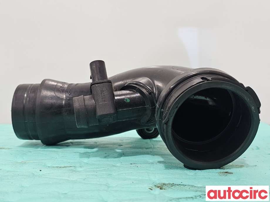 Turbo rør til VW Transporter / Caravelle 2015-2019 (T6) (T6) (VOLKSWAGEN|7E0129654P)