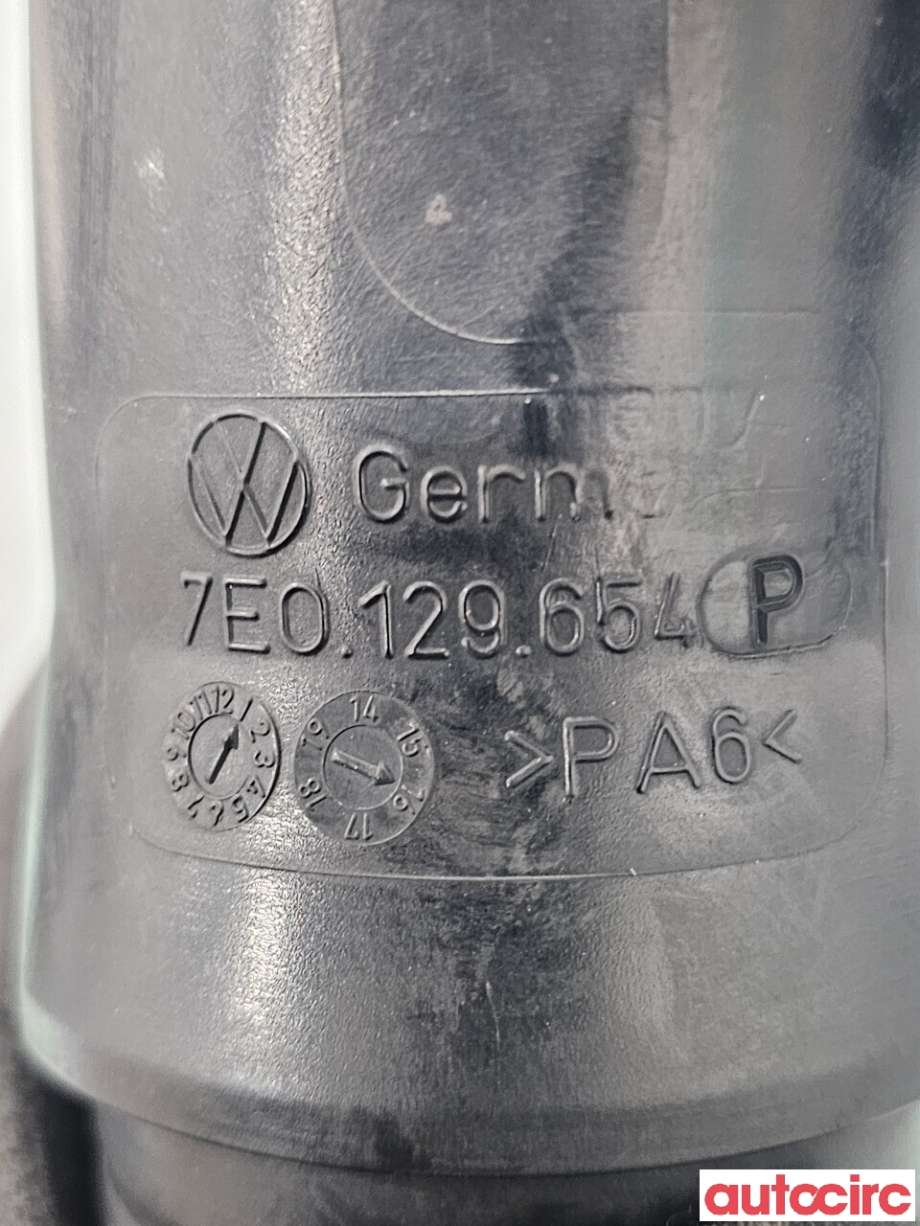 Turbo rør til VW Transporter / Caravelle 2015-2019 (T6) (T6) (VOLKSWAGEN|7E0129654P)