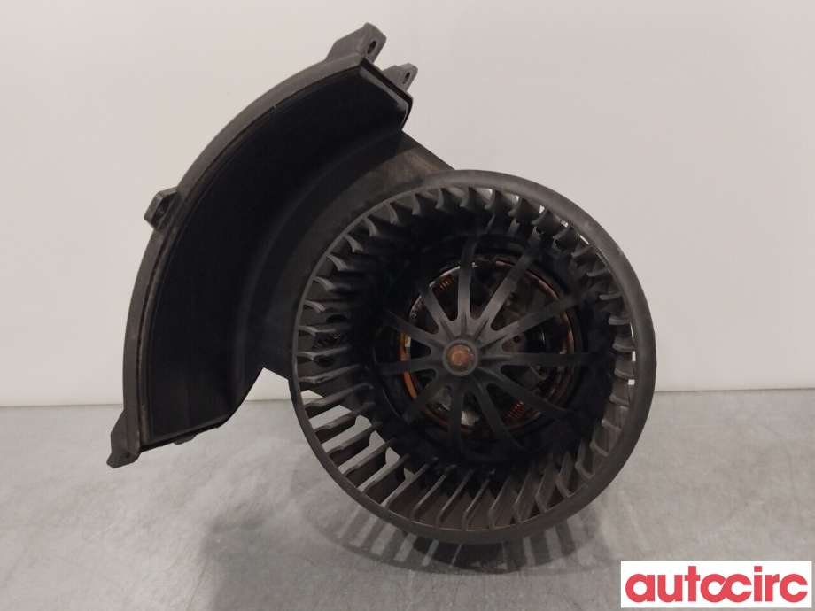 Varmeapparat motor til VW Transporter / Caravelle 2003-2009 (Fase 1) (T5) (T5) (VOLKSWAGEN|7H1820021B|7E1820021)