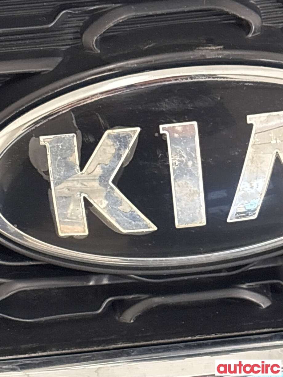 Grill til Kia Sorento 2011-2015 Type II  (KIA|863502P500|)