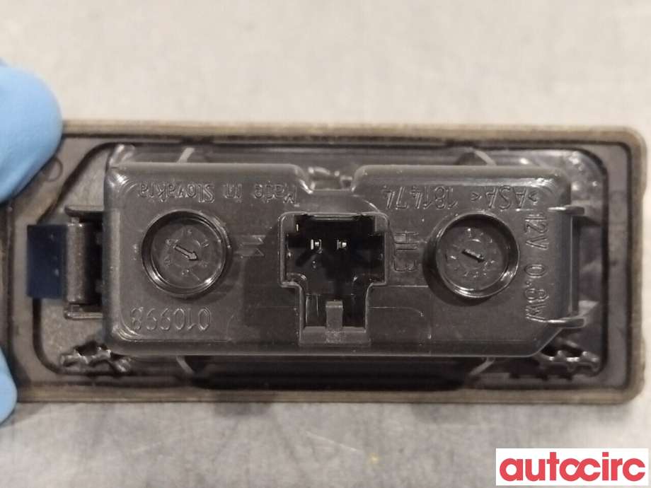 Skiltlys til Audi A6, Allroad 2012-2014 (Type III, Fase 1) (C7) (C7) (AUDI|4G0943021|L-00-E1-3138|4G0943021A)
