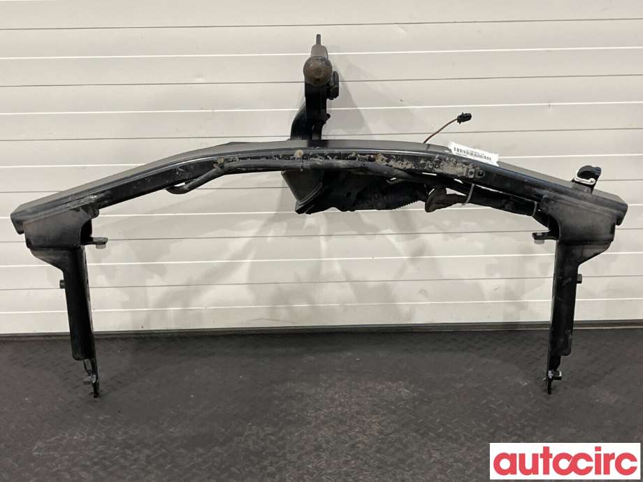 Hengerfeste til Audi A4 2020-->> (Type V, Fase 2) (B9) (B9) (AUDI|8W0800491M)