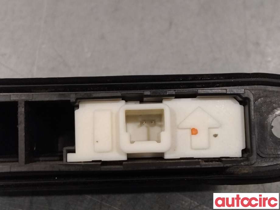 Bakluke/bakdør håndtak til Toyota Yaris 2014-2020 (Type III, Fase 2)  (TOYOTA|8484005040)