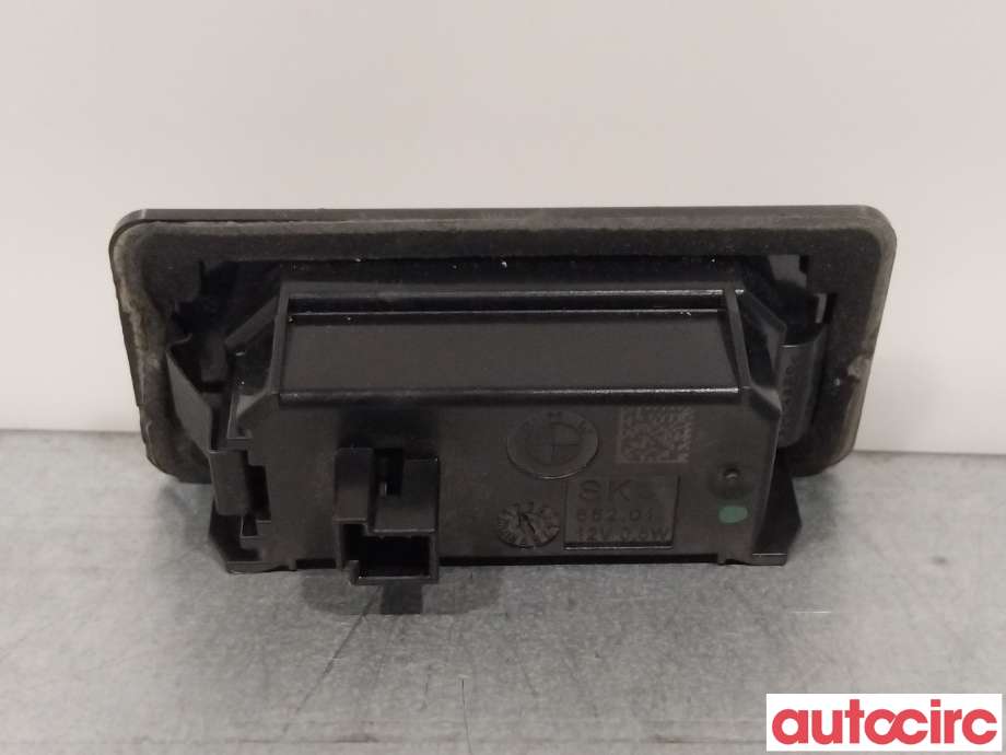 Skiltlys til BMW 5-Serie 2010-2017 (F10/F11) (F10/F11) (BMW|63267193293|)