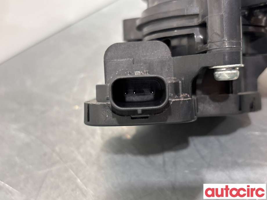 Diverse deler til Toyota bZ4X 2022-->>  (TOYOTA|1634210010|VN082300-0021|)