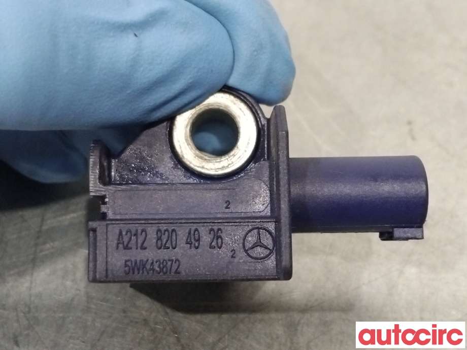 Airbag sensor høyre til Mercedes E-Klasse 2009-2013 (Fase 1) (W212) (W212) (MERCEDES|A2128204926|5WK43872)