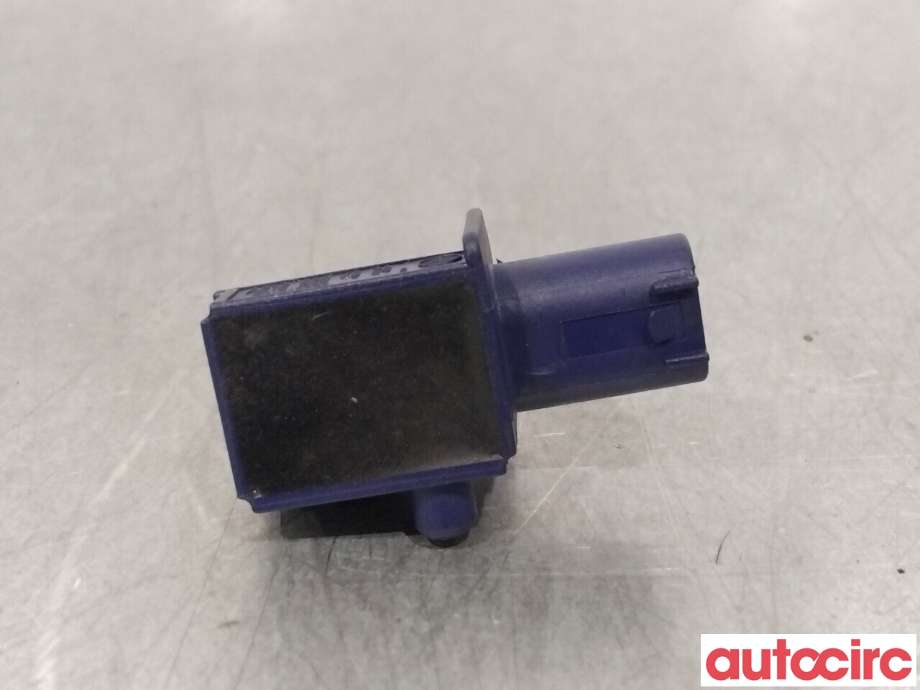 Airbag sensor høyre til Mercedes E-Klasse 2009-2013 (Fase 1) (W212) (W212) (MERCEDES|A2128204926|5WK43872)