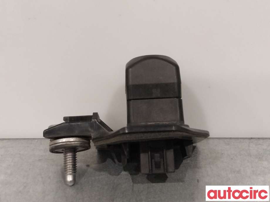 Kamera til Toyota Yaris 2014-2020 (Type III, Fase 2)  (TOYOTA|867900D060|GP-KD63C7RC|86790-0D060)