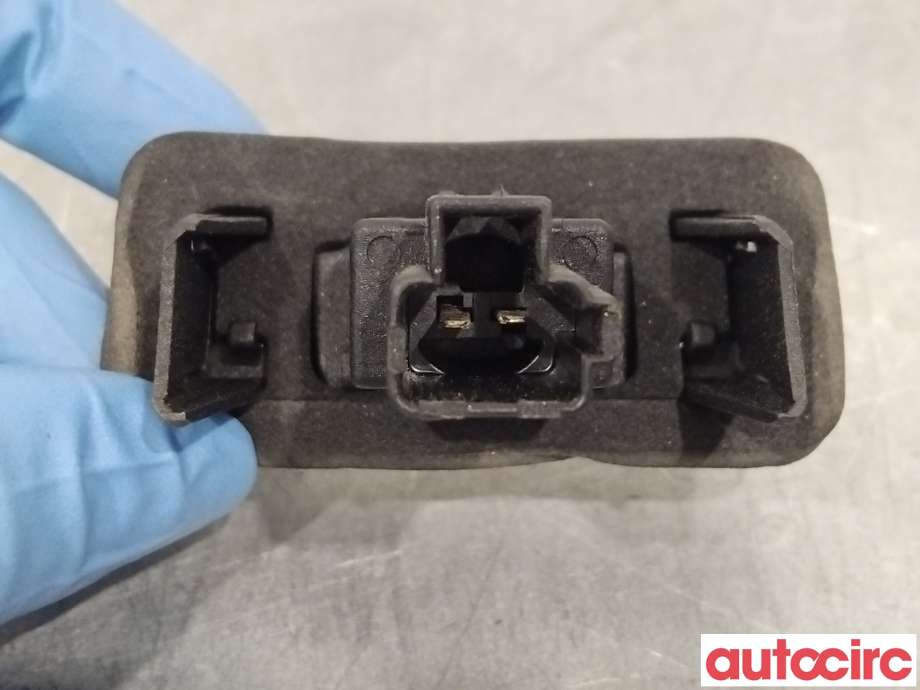 Skiltlys til Toyota Yaris 2014-2020 (Type III, Fase 2)  (TOYOTA|812700D120|)