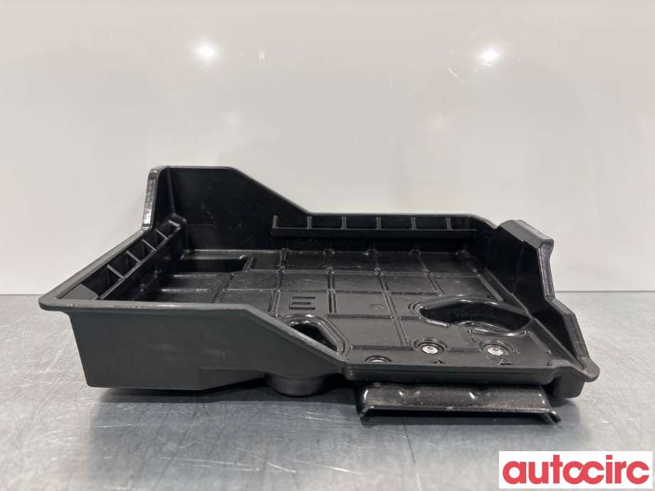 Batterikasse/feste til Toyota bZ4X 2022-->> (TOYOTA|7440442230|74404-42230)
