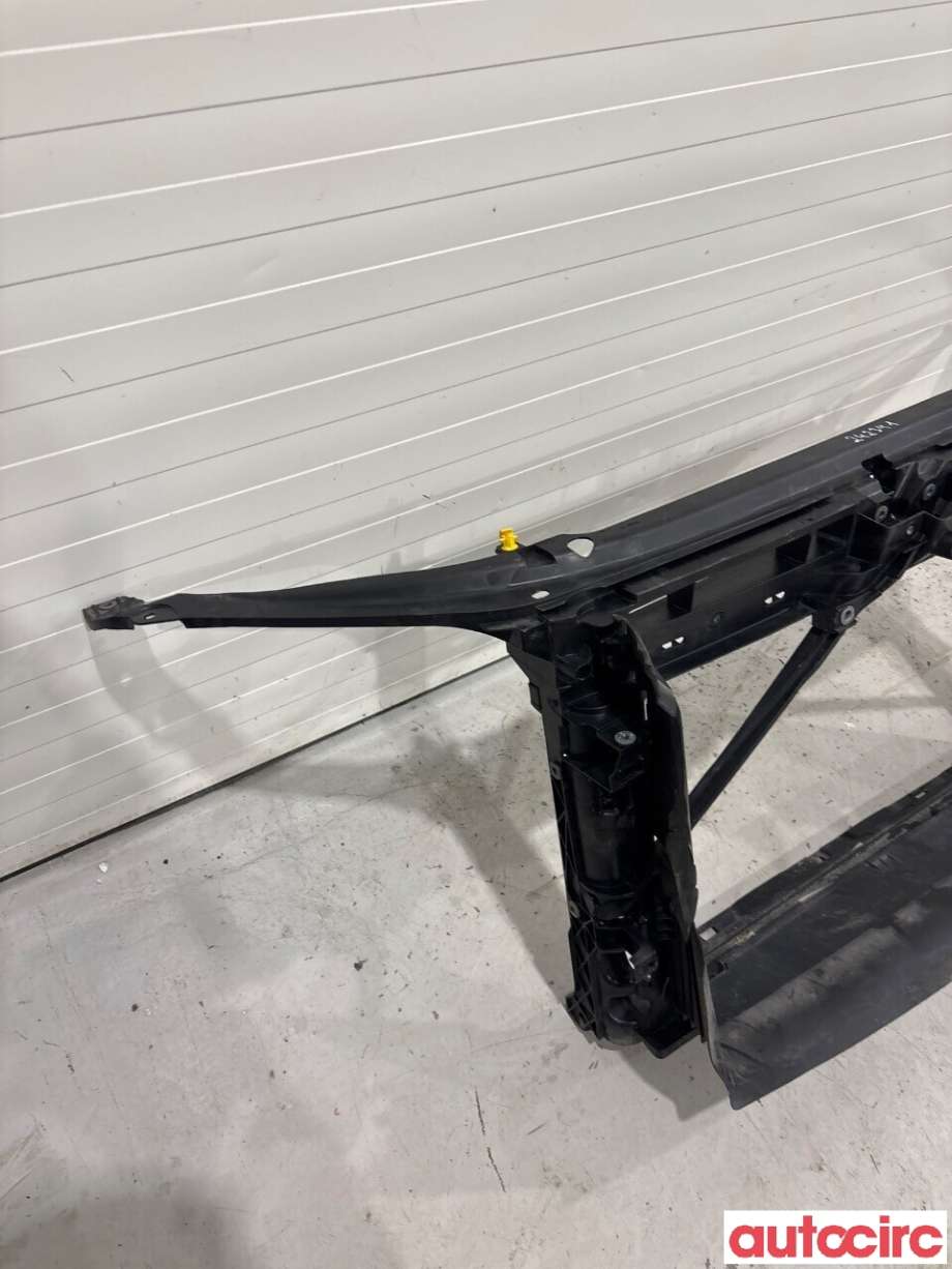 Frontplate til Škoda Octavia 2013-2016 (Type III, Fase 1) (SKODA|5E0805588|)