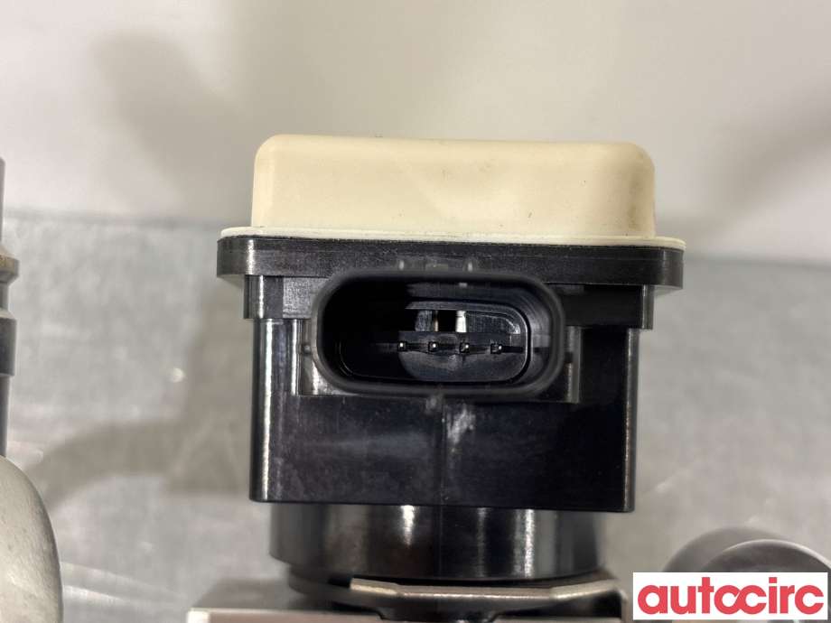 Diverse deler til Toyota bZ4X 2022-->> (TOYOTA|8851542141|447520-0780|)