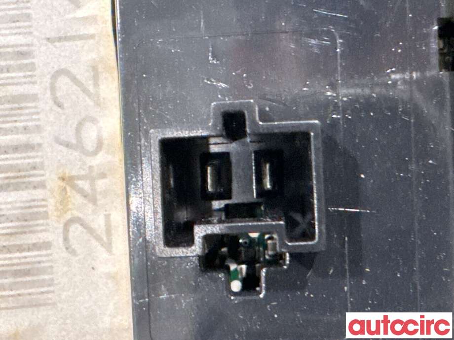 Varmeapparat betjening til Mercedes ML 2005-2011 (W164) (W164) (MERCEDES|A2519000001||A2518702290)