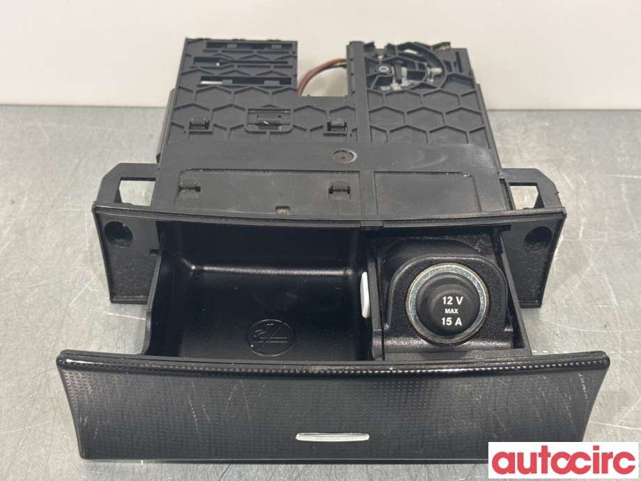 Diverse deler til Mercedes ML 2005-2011 (W164) (W164) (MERCEDES|A1648100030|16876136)