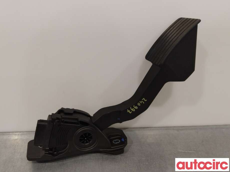 Pedal gass til Mitsubishi Space Star 2013-->> (Type II) (MITSUBISHI|1600A093)