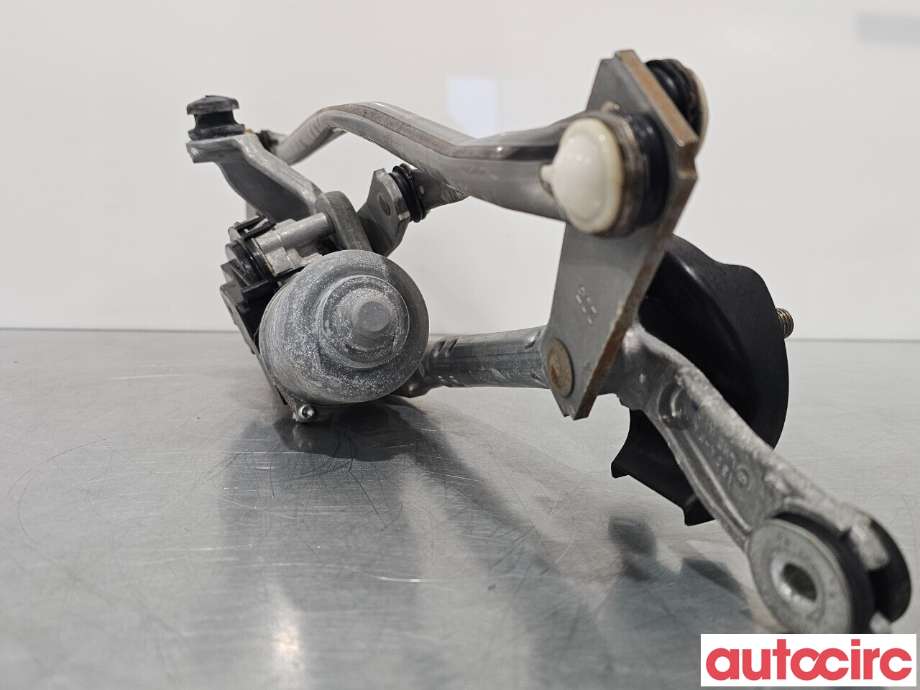 Viskermotor frontrute til Toyota Auris 2015-2019 (Type II, Fase 2)  (TOYOTA|8511002340|85110-02340)