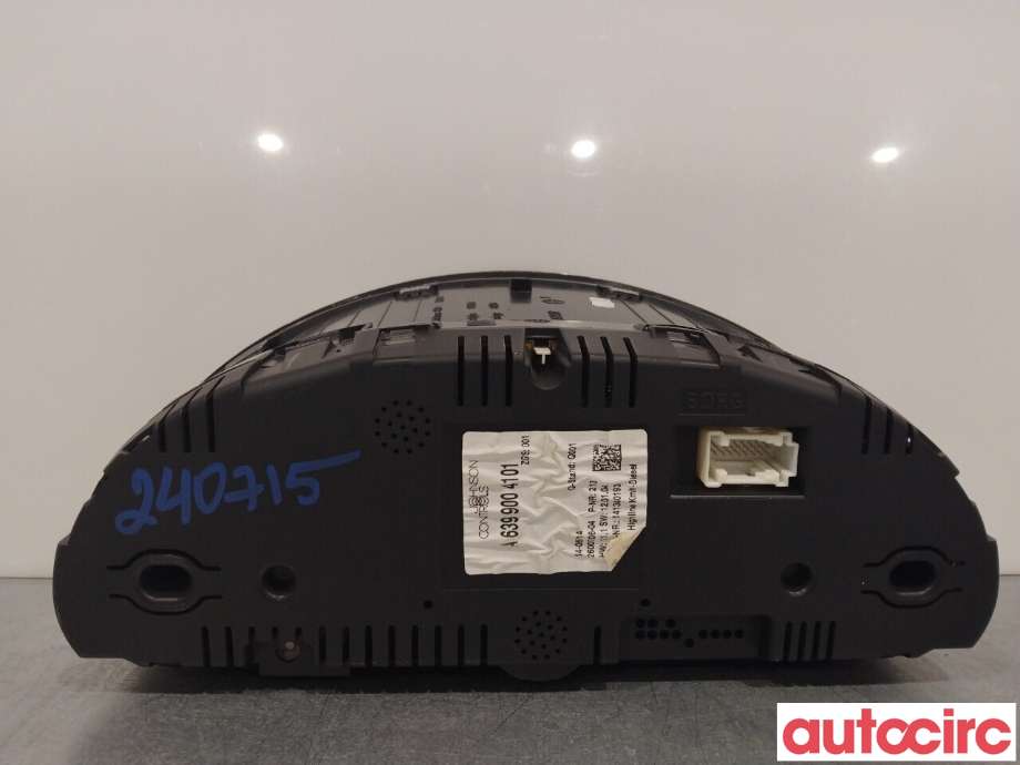 Instrumentpanel til Mercedes Vito/Viano 2010-2014 (Fase 2) (W639) (W639) (MERCEDES|A6399004101)