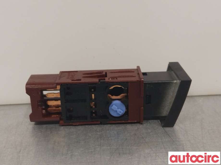 Bryter diverse til Hyundai Ix35 2010-2015  (HYUNDAI|932402S000|)