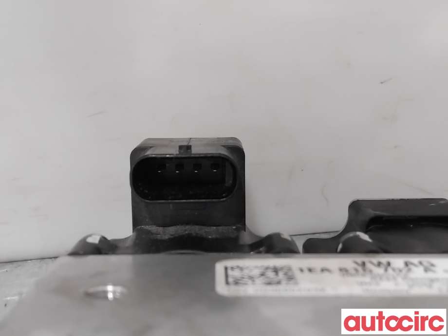 Diverse deler til VW ID.3 2020-->>  (VOLKSWAGEN|1EA816702A||1EA816702E)