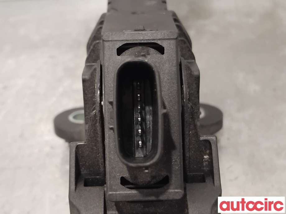 Pedal gass til Kia e-Soul 2019-->> (Type III) (KIA|32700H8100|)