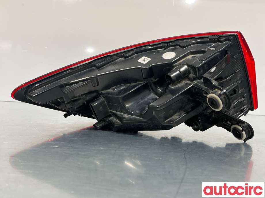 Baklykt høyre til Audi A4 2020-->> (Type V, Fase 2) (B9) (B9) (8W9945092AC|8W9945092AA)