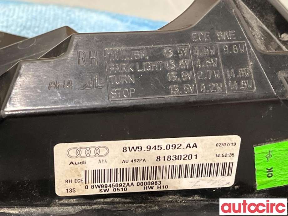 Baklykt høyre til Audi A4 2020-->> (Type V, Fase 2) (B9) (B9) (8W9945092AC|8W9945092AA)