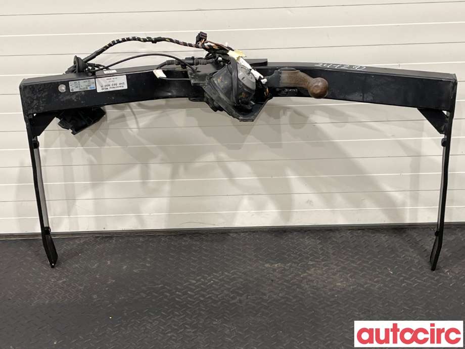 Hengerfeste til VW Tiguan 2011-2016 (Type I, Fase 2)  (VOLKSWAGEN|5N0092161A|E435|5N0803880M)
