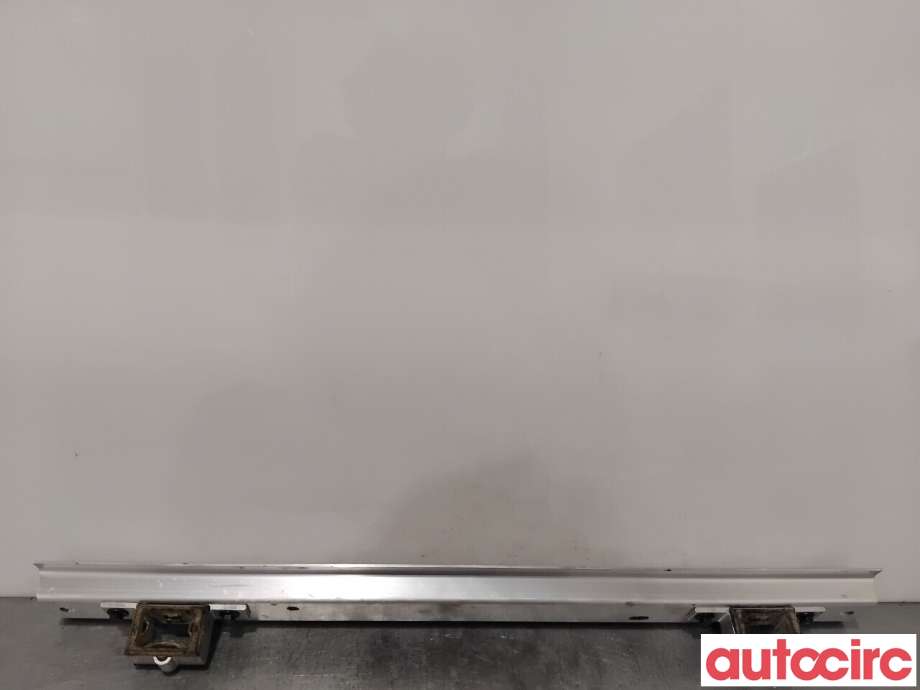 Diverse deler til Tesla Model Y 2021-2024 (Type I)  (TESLA|NO NR||2132440-00-A)