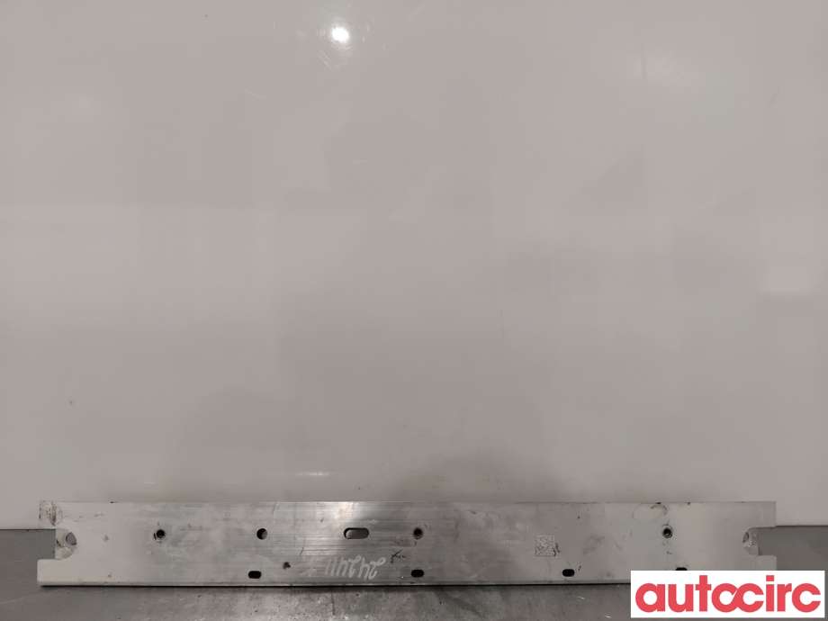 Diverse deler til Tesla Model Y 2021-2024 (Type I)  (TESLA|NO NR||2132440-00-A)