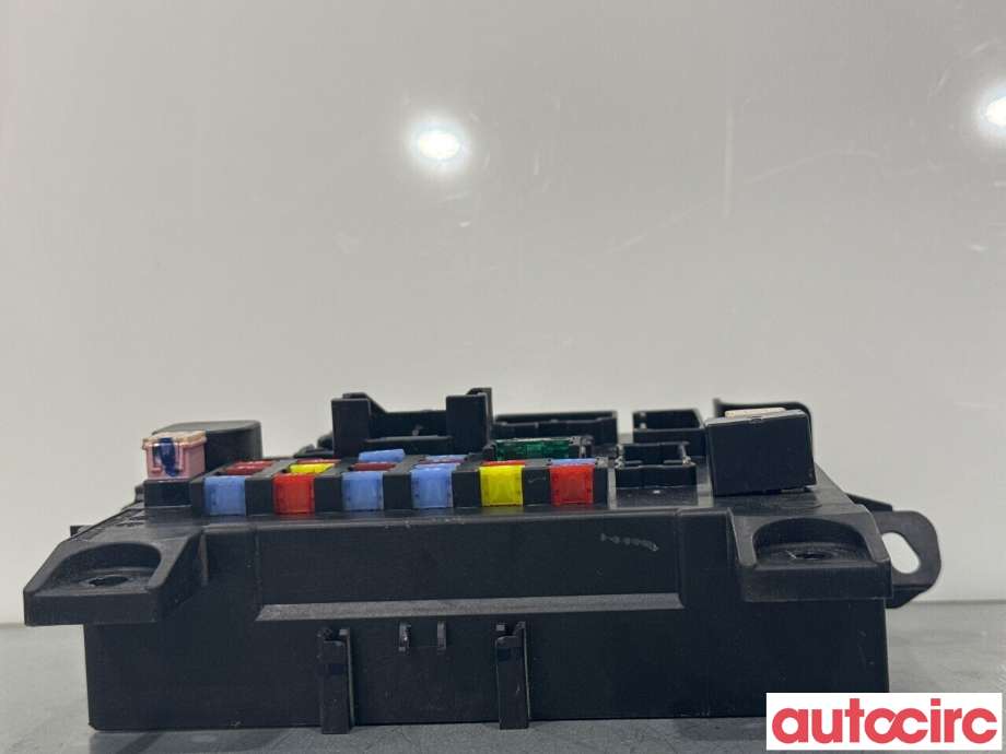 Sikringsboks til Mitsubishi ASX 2010-2019  (MITSUBISHI|8637B540|501P11F00|8637A645)