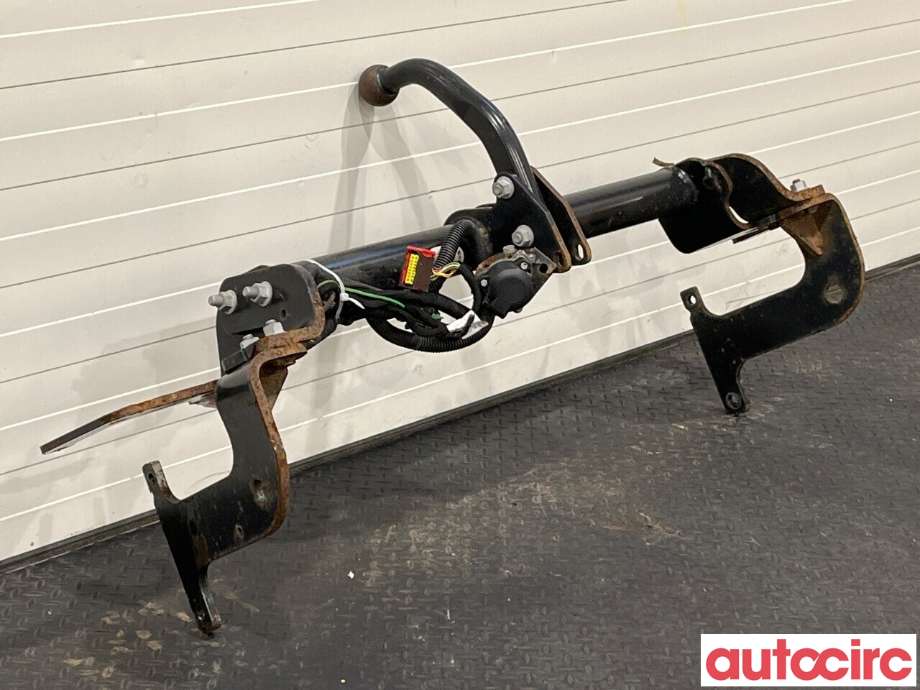 Hengerfeste til Peugeot Expert 2016-->> (Type III) (PEUGEOT|NO NR|5889|1637819780)