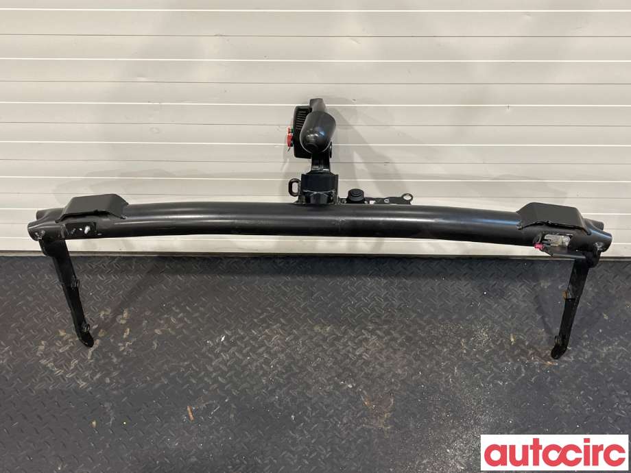 Hengerfeste til VW T-Cross 2019-->>  (VOLKSWAGEN|2GM803881B|2GM803880C)