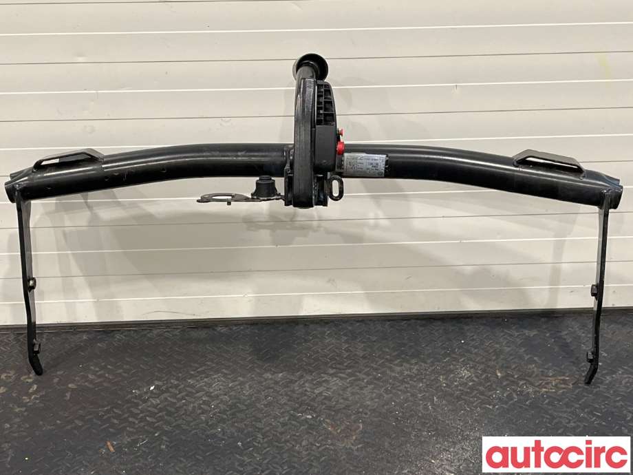 Hengerfeste til VW T-Cross 2019-->>  (VOLKSWAGEN|2GM803881B|2GM803880C)