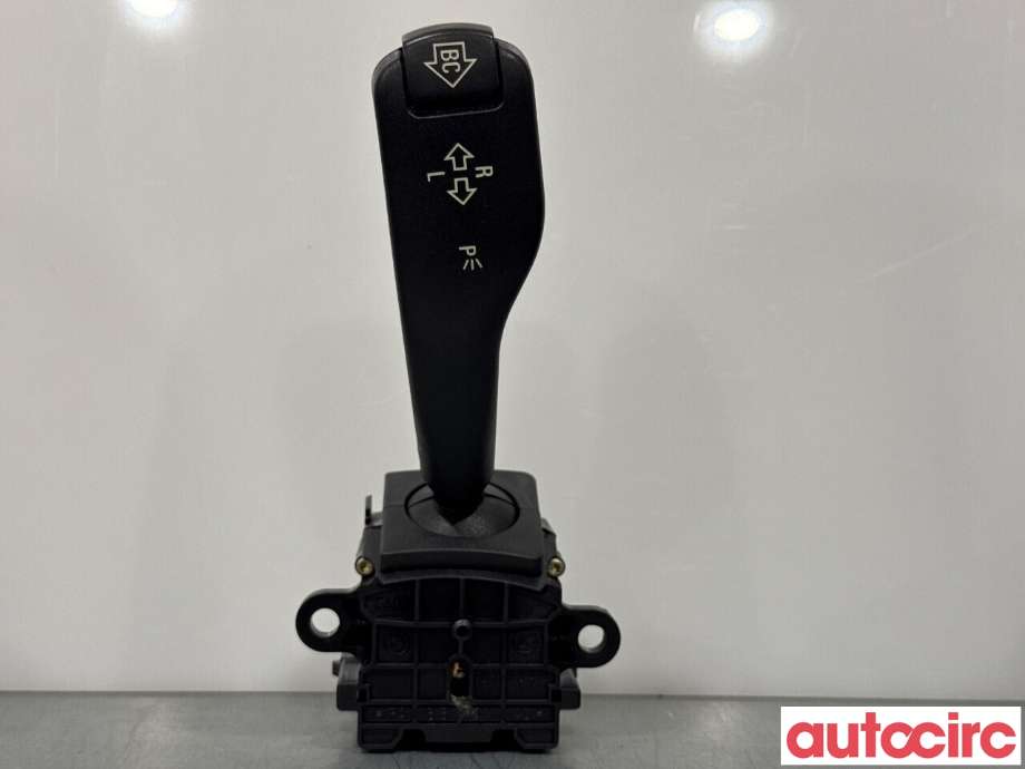 Bryter blink til BMW 3-Serie 1998-2005 (E46) (E46) (BMW|61318363668|01104010|8363668)
