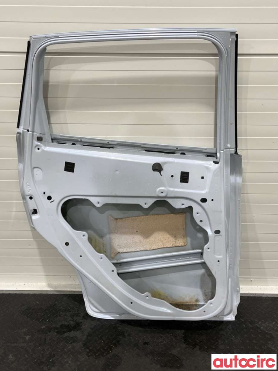 Dør venstre bak til Ford Kuga 2008-2012 (Type I)  (FORD|1520947|P8V41S24630AA|)