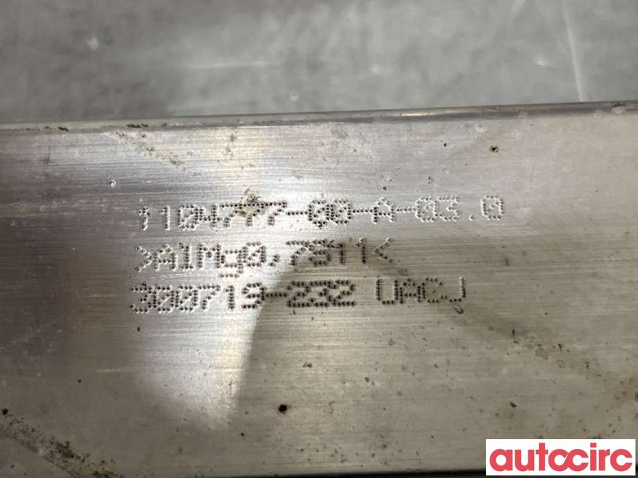 Diverse deler til Tesla Model 3 2018-2023 (Fase 1)  (TESLA|1104777-00-A|)